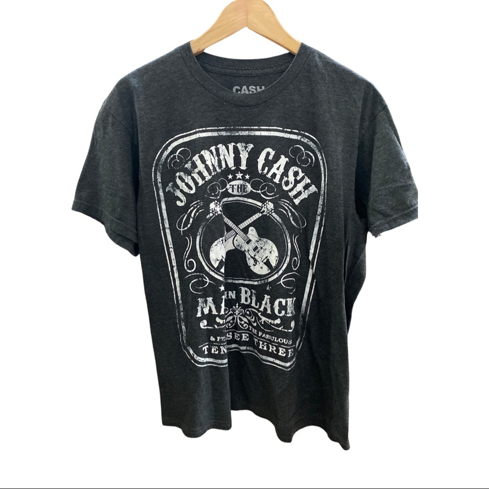 Johnny Cash T-shirt/ dark gray/ man in black/ Large size